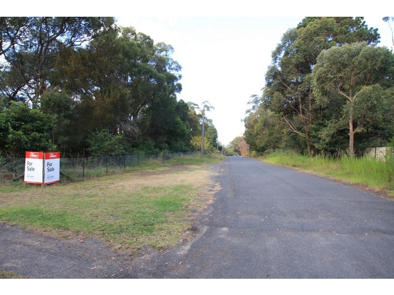 15-17 East Parade, Buxton NSW 2571