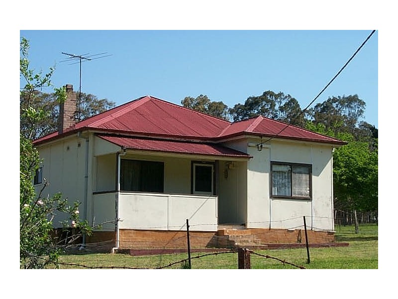 60 Bronzewing Street, Tahmoor NSW 2573