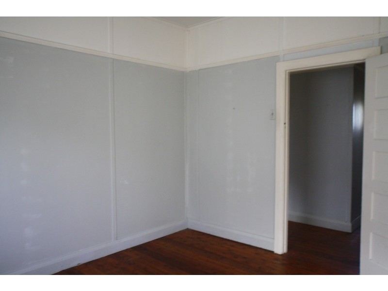 60 Bronzewing Street, Tahmoor NSW 2573