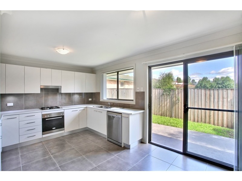 2/19 Park Street, Tahmoor NSW 2573