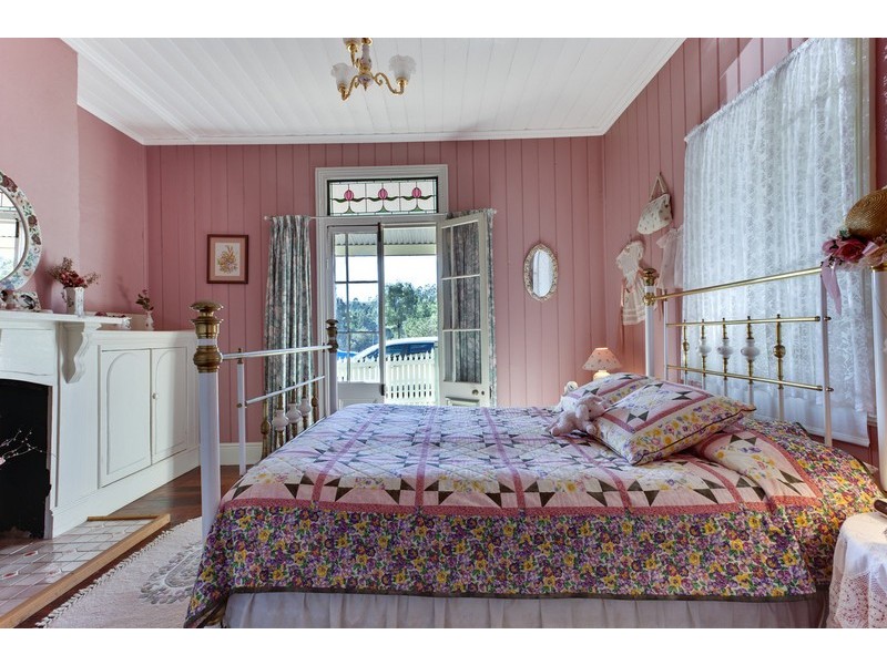 7 Campbell Street, Picton NSW 2571