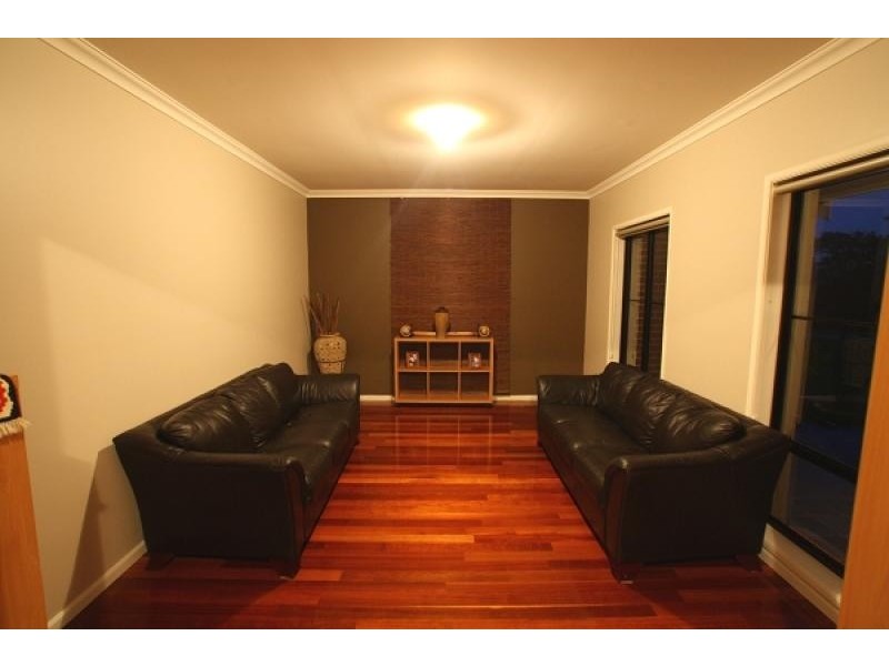 5 The Grange, Picton NSW 2571