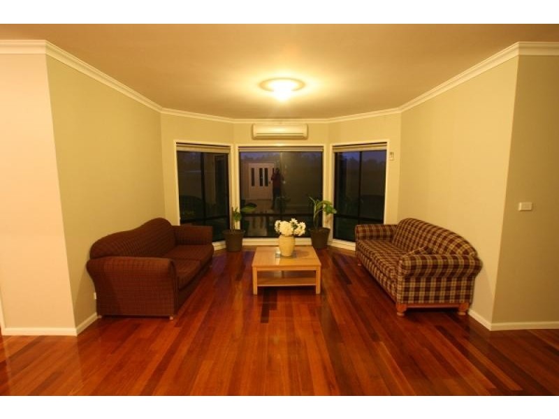 5 The Grange, Picton NSW 2571