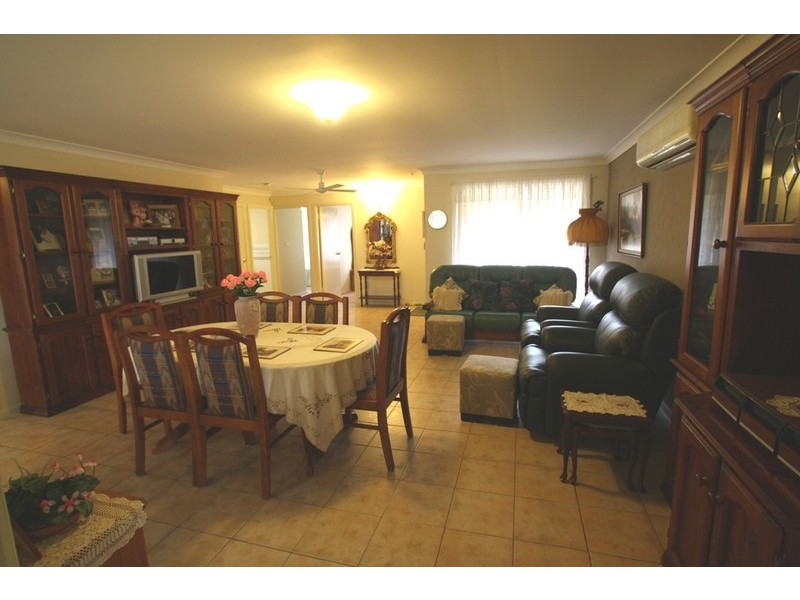 2 Madigan Grove, Thirlmere NSW 2572