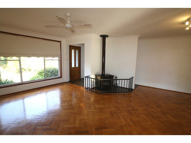 84 West Parade, Buxton NSW 2571