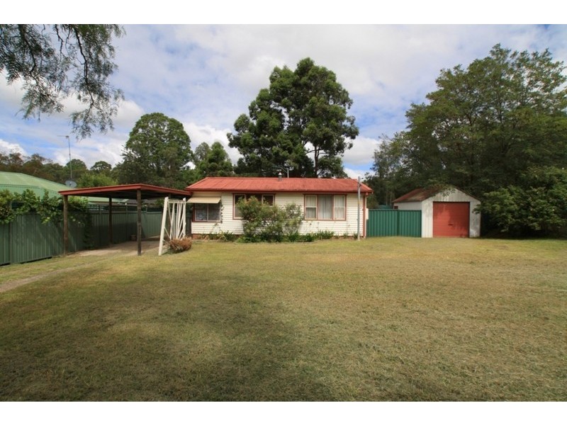 22 Campbell Street, Picton NSW 2571