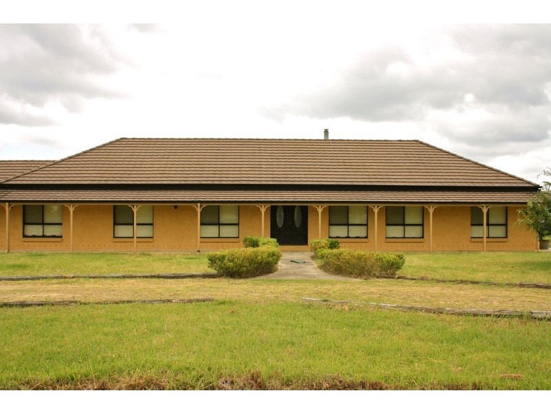 405 Mount Hercules Road, Razorback NSW 2571