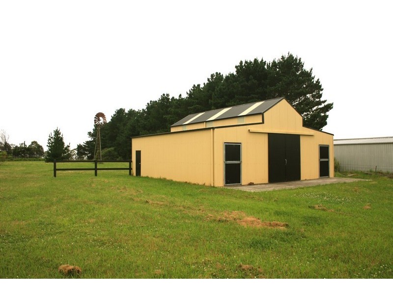 405 Mount Hercules Road, Razorback NSW 2571