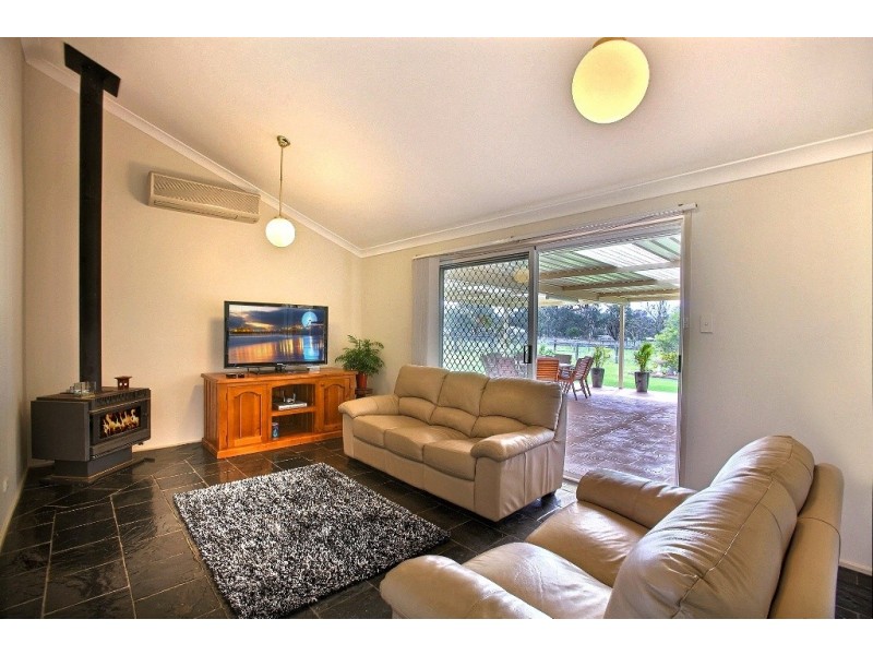 170 Nattai Street, Thirlmere NSW 2572