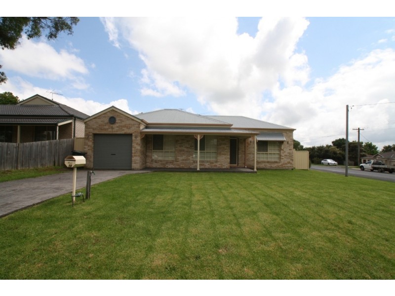 1A Chapman Street, Tahmoor NSW 2573