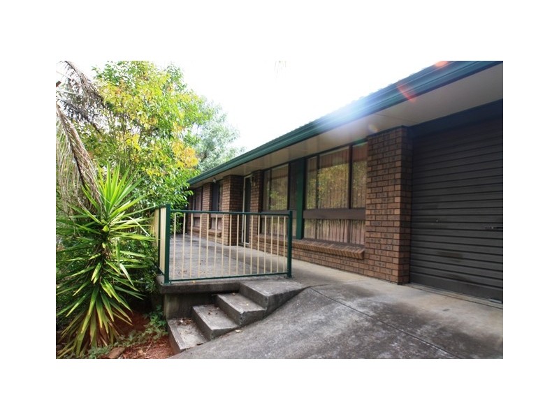 3 Middleton Place, Picton NSW 2571
