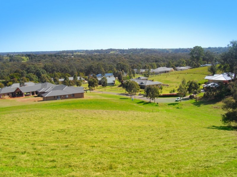 12 Carramar Close, Picton NSW 2571