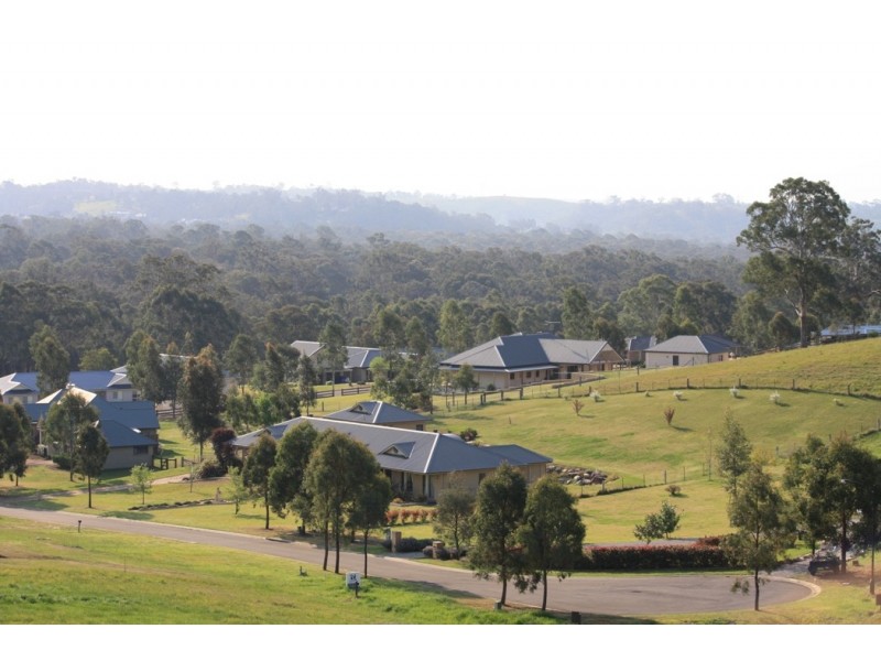 12 Carramar Close, Picton NSW 2571