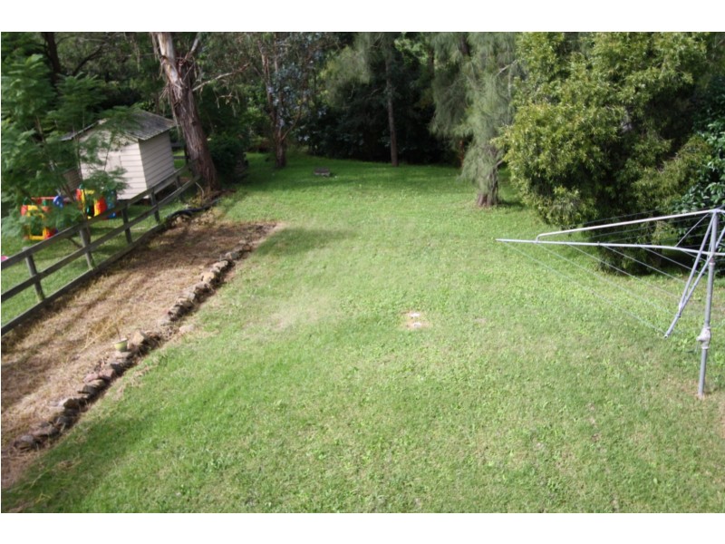 64 Lumsdaine Street, Picton NSW 2571