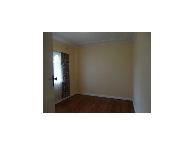 251 Argyle Street, Picton NSW 2571