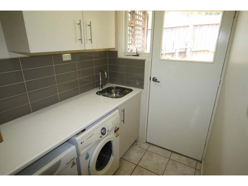 3 Heathcote Street, Picton NSW 2571