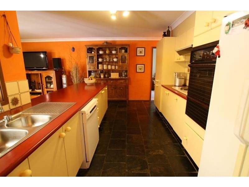 35 Jarvis Street, Thirlmere NSW 2572