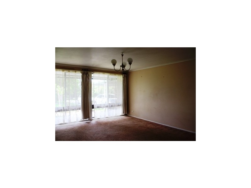 10 Hawthorne Road, Bargo NSW 2574