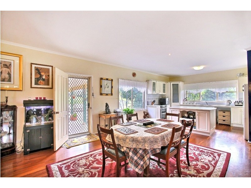 13 Coull Street, Picton NSW 2571