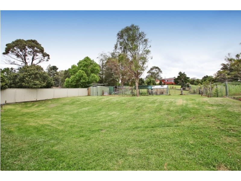 13 Coull Street, Picton NSW 2571