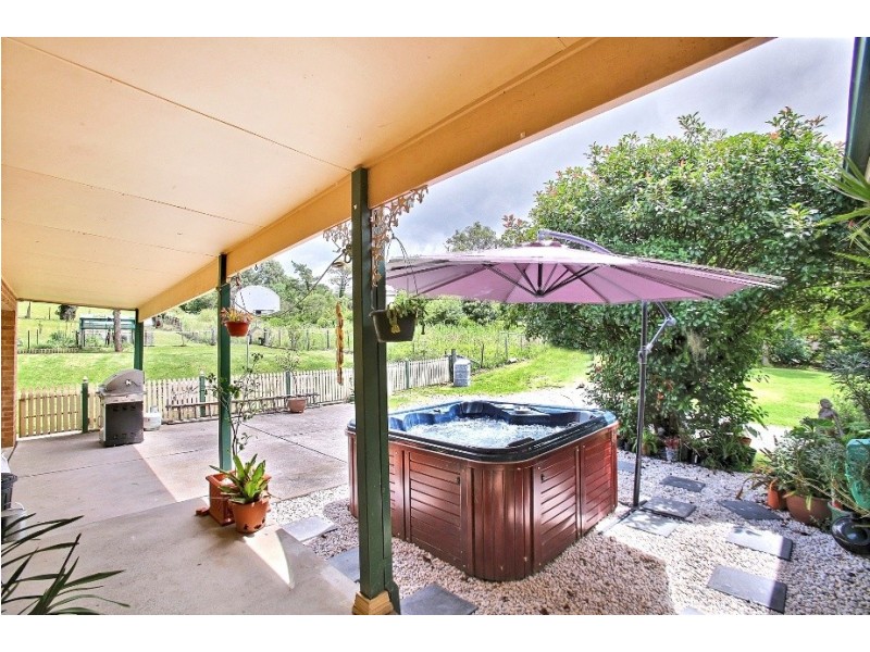 13 Coull Street, Picton NSW 2571