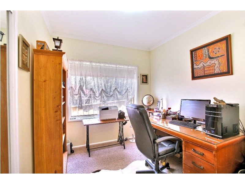 13 Coull Street, Picton NSW 2571