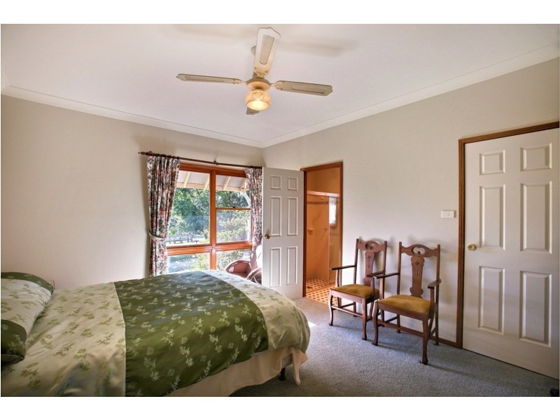 128 Bonds Road, Thirlmere NSW 2572