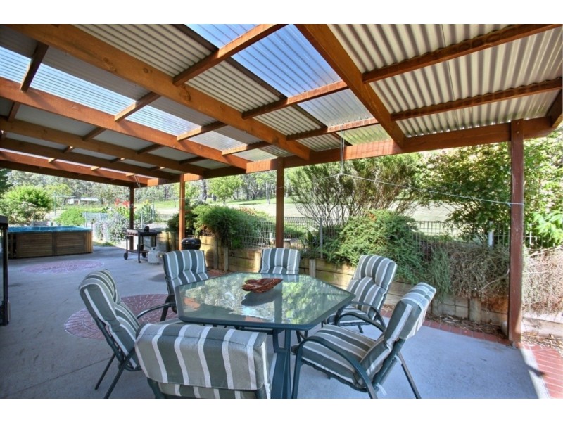 128 Bonds Road, Thirlmere NSW 2572