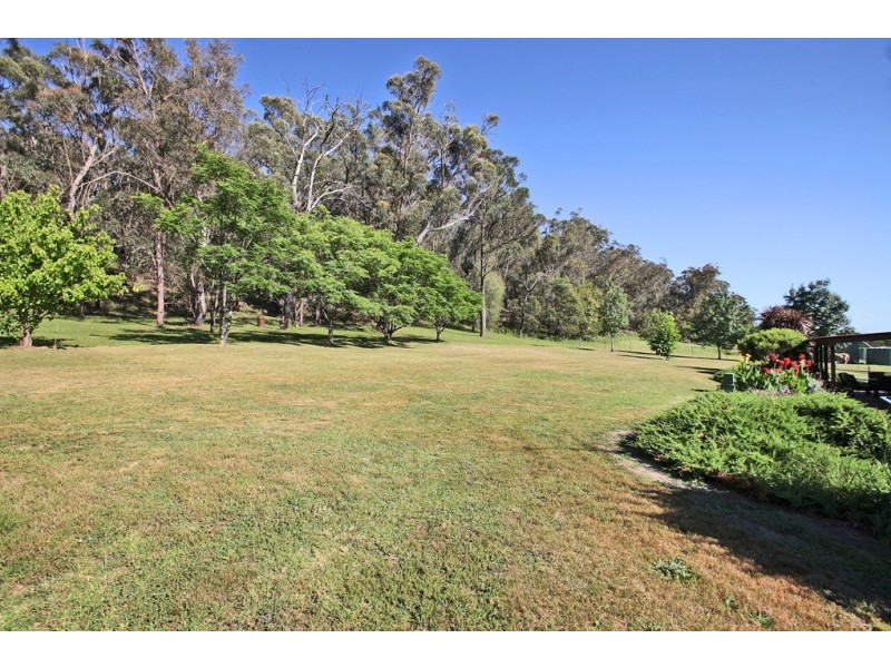 128 Bonds Road, Thirlmere NSW 2572