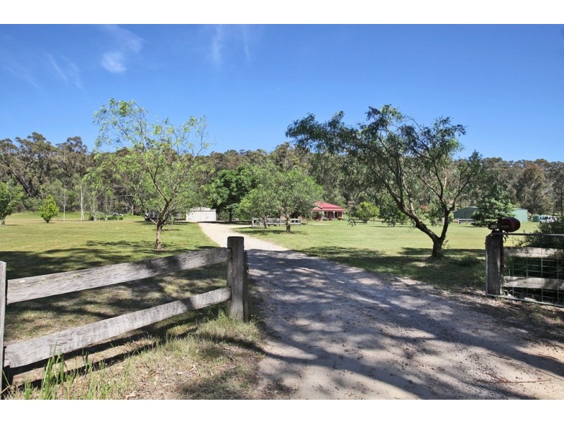 128 Bonds Road, Thirlmere NSW 2572