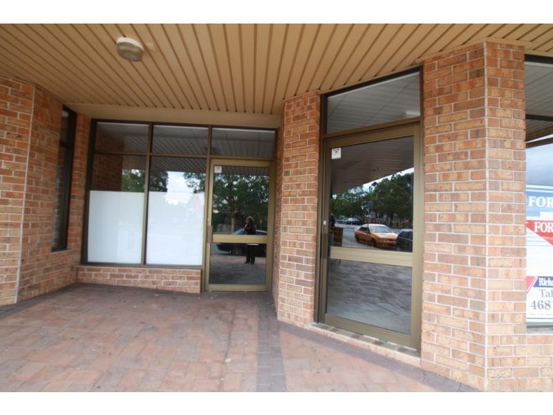 3 and 4 Oaks Road, Thirlmere NSW 2572