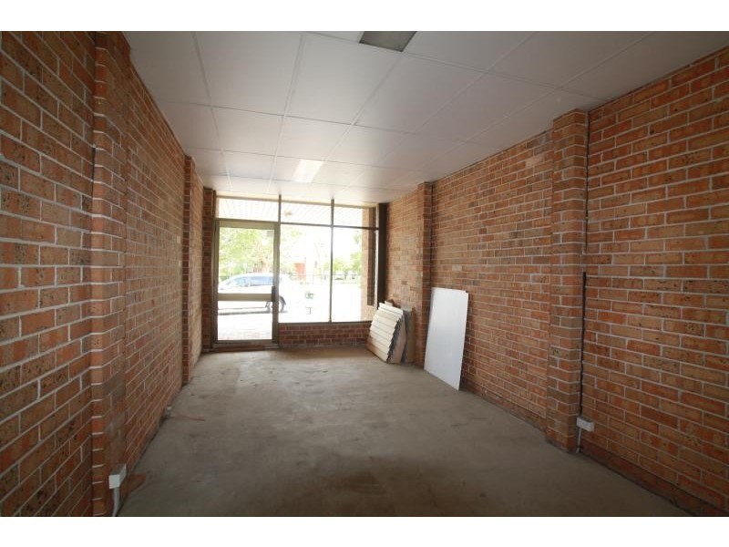 3 and 4 Oaks Road, Thirlmere NSW 2572