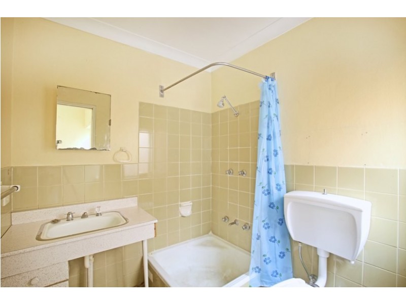 240 Menangle Street, Picton NSW 2571