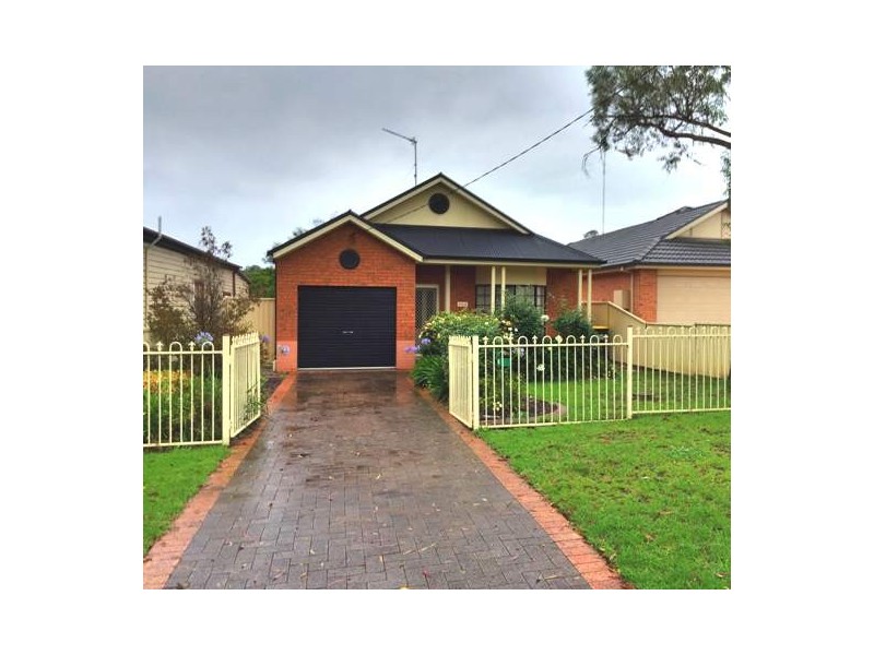 353 Argyle Street, Picton NSW 2571