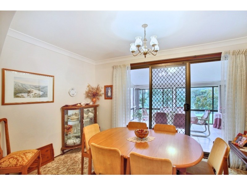 100 Eagles Road, Razorback NSW 2571