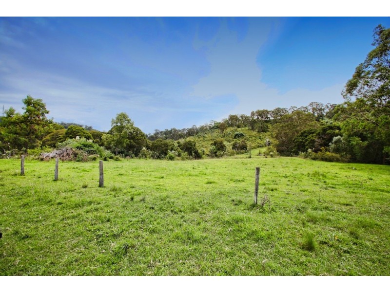 100 Eagles Road, Razorback NSW 2571