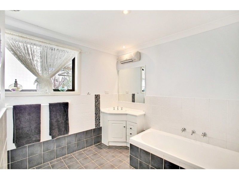 25 Wallaroo Road, Buxton NSW 2571