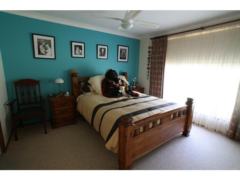 35 Jarvis Street, Thirlmere NSW 2572