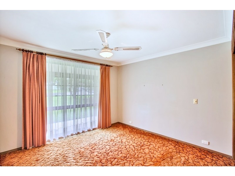 18 Glendiver Road, The Oaks NSW 2570