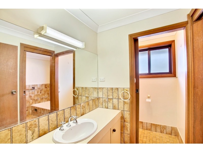 18 Glendiver Road, The Oaks NSW 2570