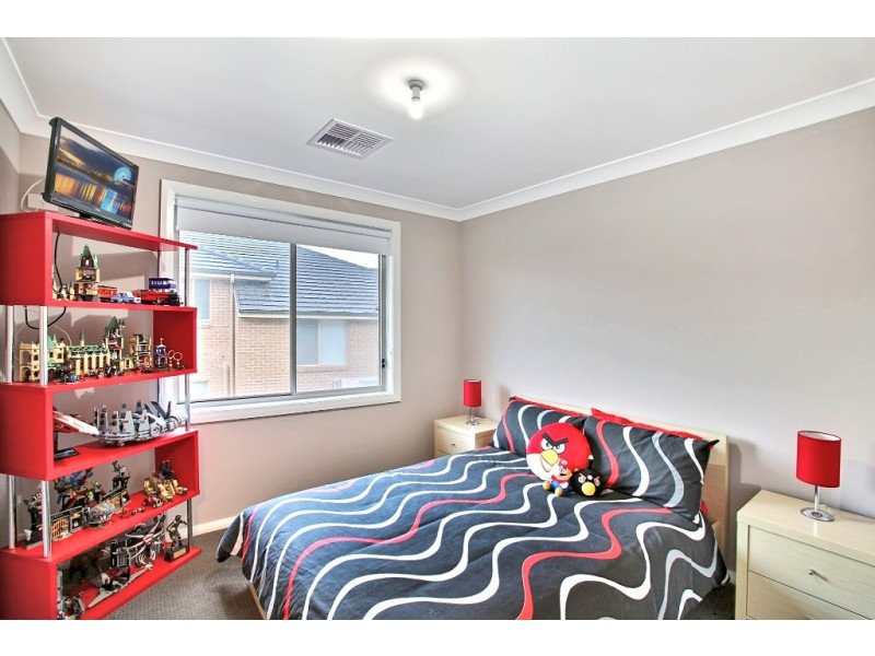 11 Robertson Way, Camden Park NSW 2570