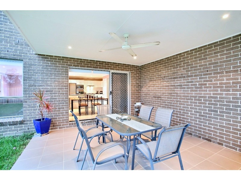 11 Robertson Way, Camden Park NSW 2570