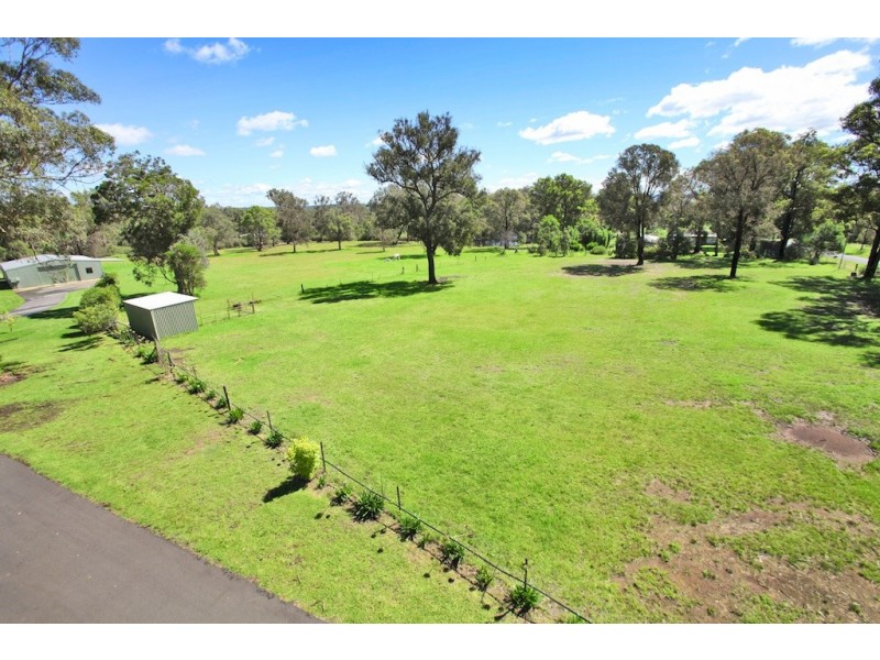 205 Nightingale Road, Pheasants Nest NSW 2574