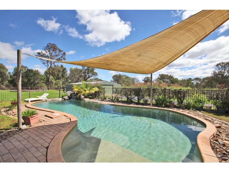 205 Nightingale Road, Pheasants Nest NSW 2574