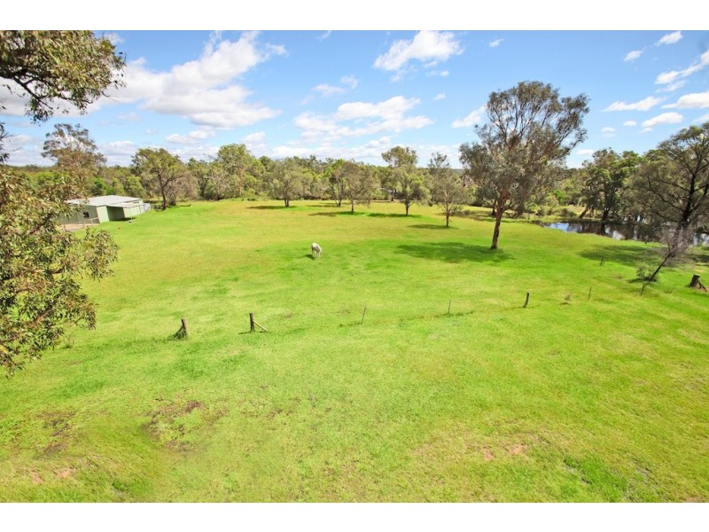 205 Nightingale Road, Pheasants Nest NSW 2574