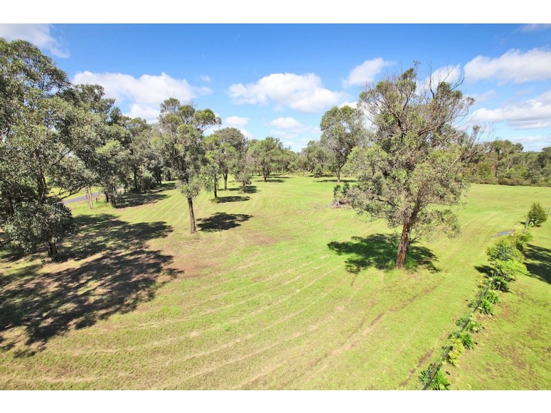 205 Nightingale Road, Pheasants Nest NSW 2574
