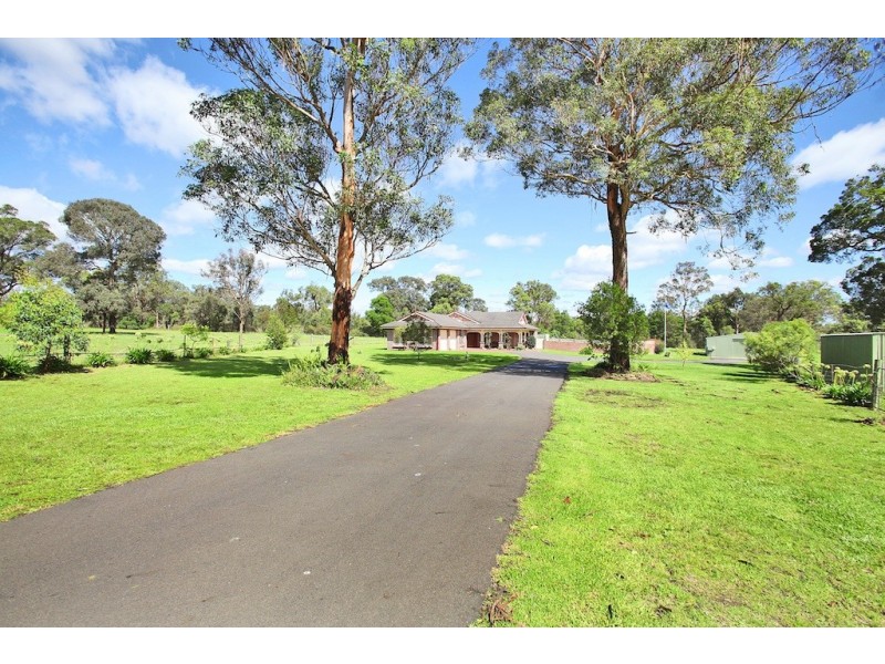 205 Nightingale Road, Pheasants Nest NSW 2574