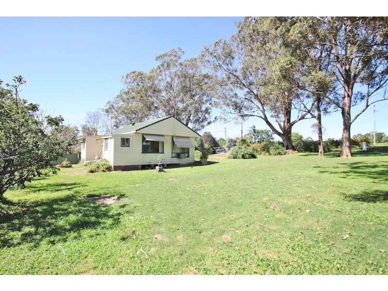 9 Remembrance Drive, Tahmoor NSW 2573