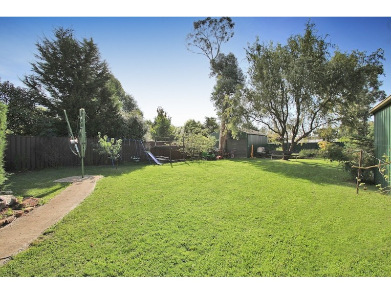 10 Stanley Street, Hill Top NSW 2575