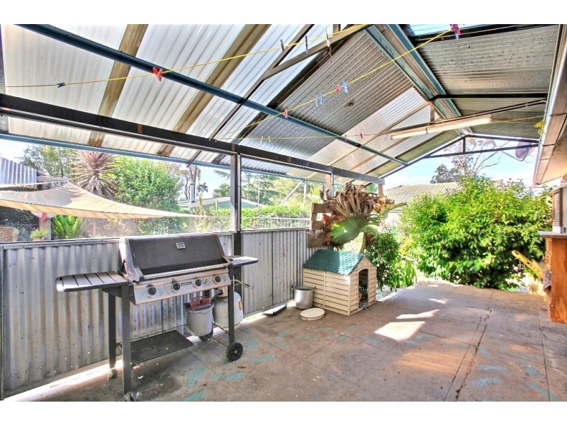 10 Stanley Street, Hill Top NSW 2575